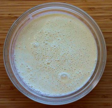 Ingrediente lichide pentru clafoutis -amestec lapte din soia si silken tofu